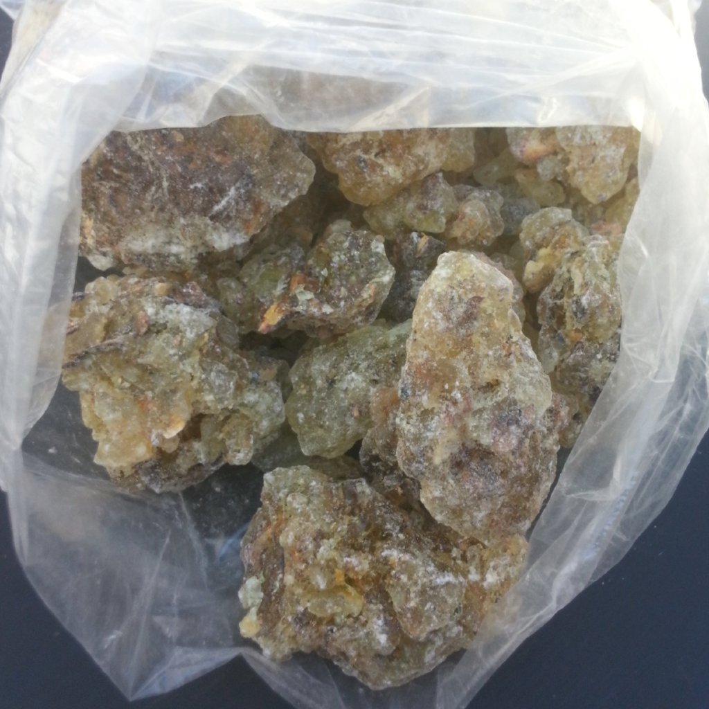 Resina de Copal Blanco con Costra